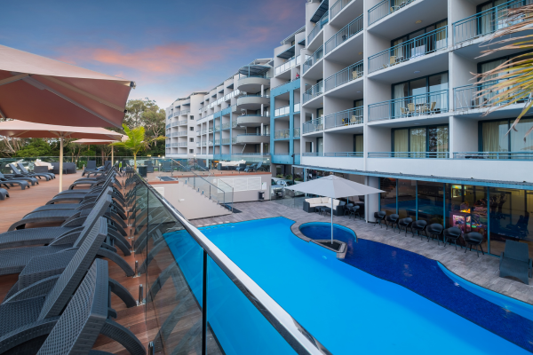 winter port stephens landmark