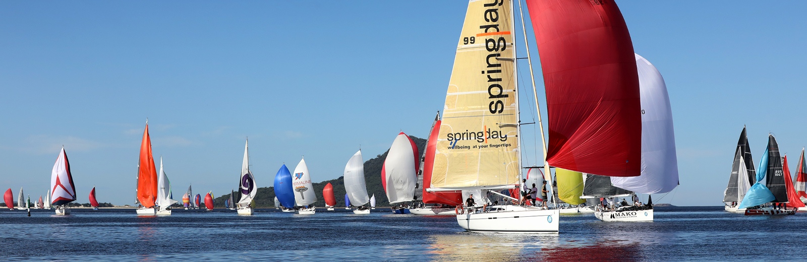 Sail Port Stephens Locals Lounge :: Port Stephens